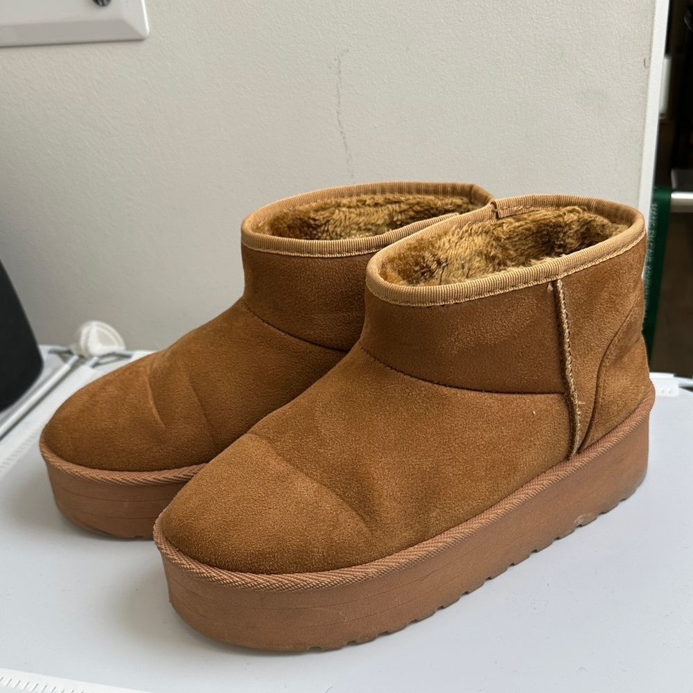 SHEIN Brown Suede Platform Winter Boots